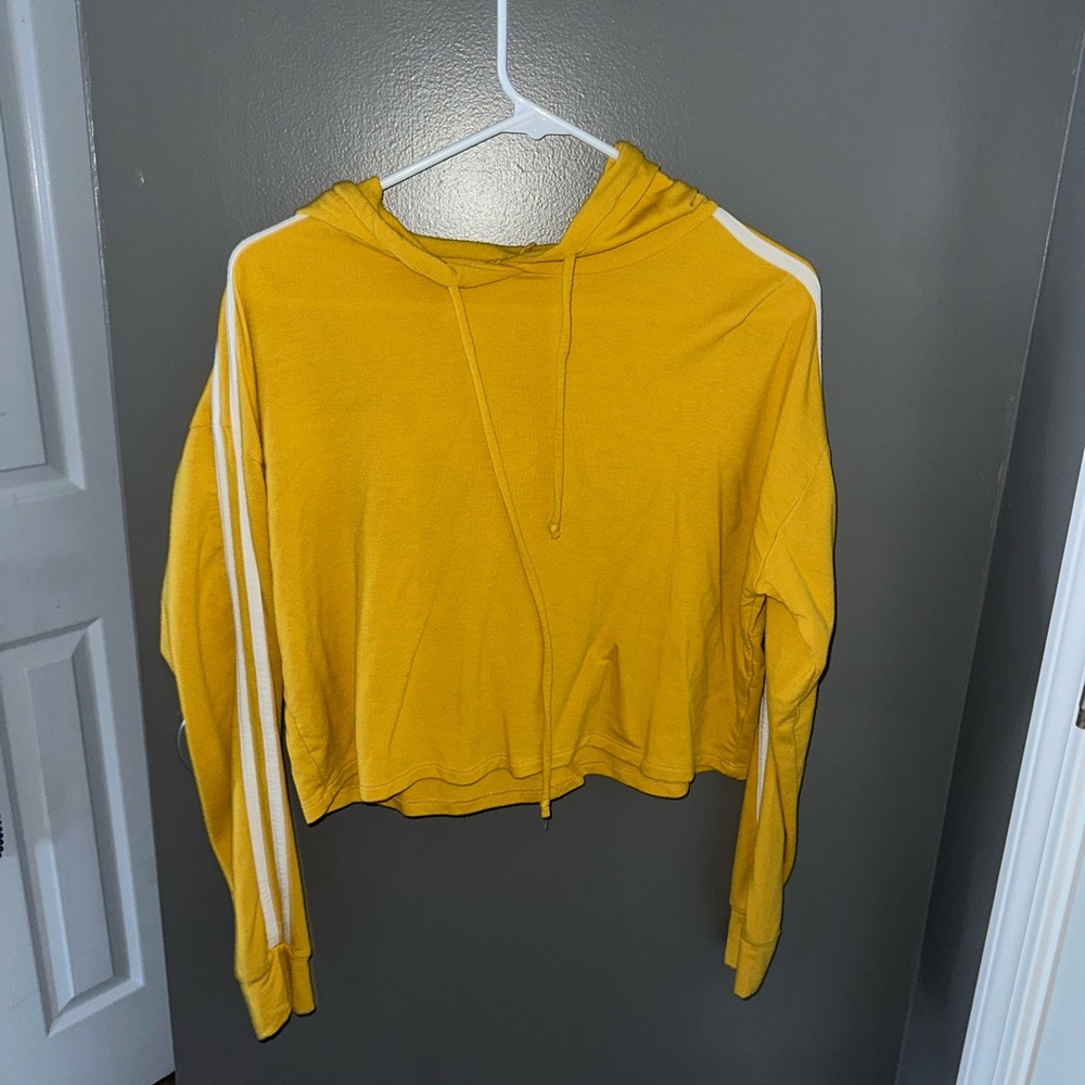 Cropped hoodie